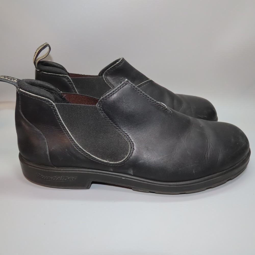 Blundstone Boots Mens US 13 / AU 12  Black Low Cut Leather Slip On Chelsea Boot